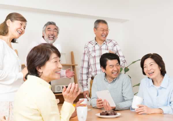 高齢者の笑顔を家族の笑顔に変える宅配弁当